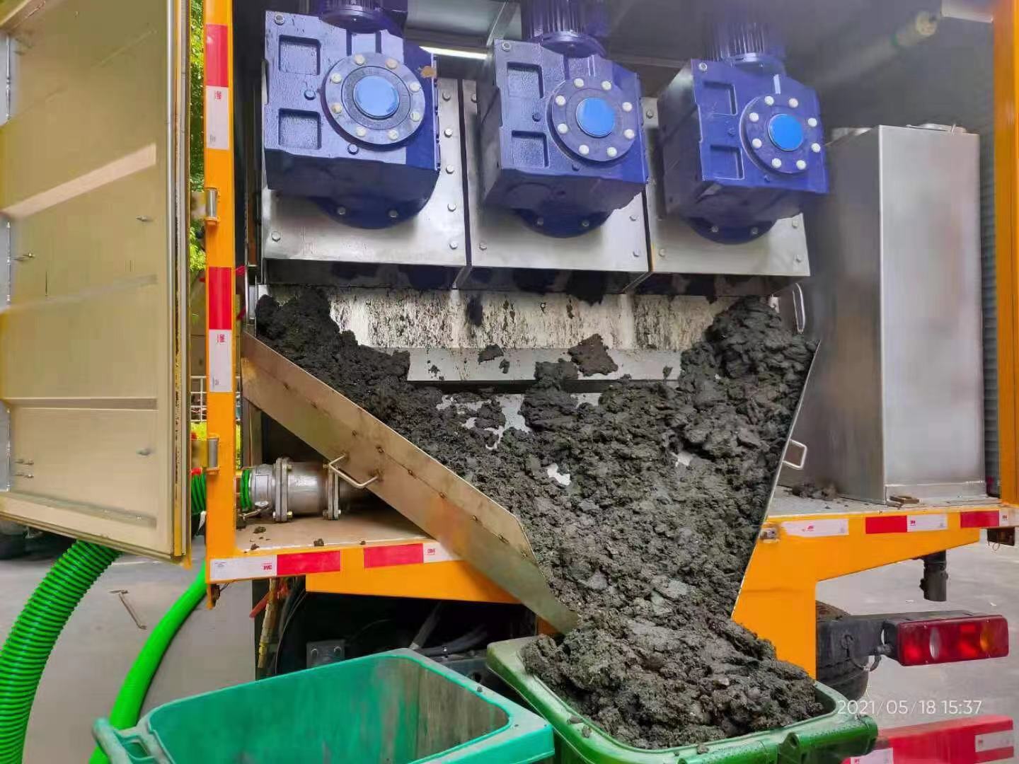 梨林镇化粪池清掏城市维护站-泥浆净化干湿分离处理